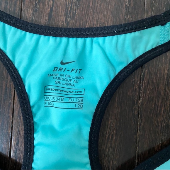 Nike Dry Fit Sports Bra - 34B - Picture 2 of 3